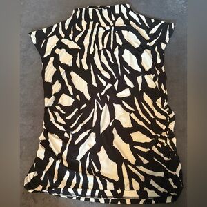 DKNY Monochrome Abstract Top
